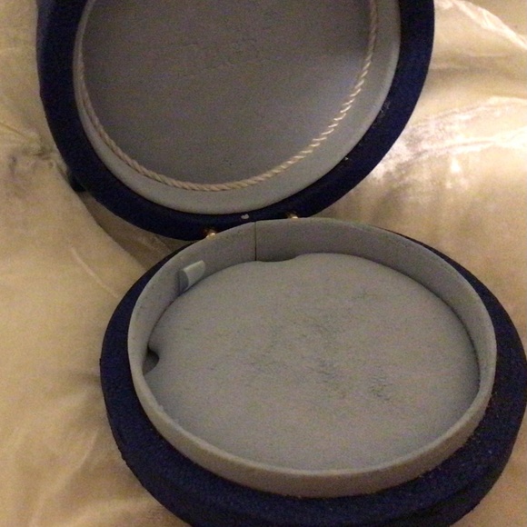 🚫Sold🚫 Piaget Necklace Jewelry Box - Picture 2 of 4